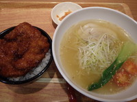 「越前塩中華(650円)、ミニソースかつ丼(350円)」@越前塩中華の写真