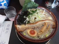 「ちょっと贅沢な醤油らーめん(期間限定)680円」@麺屋ばやしの写真