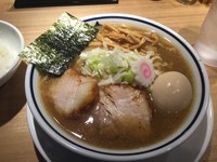 「味玉中華そば(850円)+白米(100円)」@つけめん 玉 町田店の写真