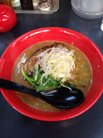 「鶏白湯味噌らーめん 750円」@麺や ぼんずの写真