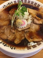 「肉そば　醤油　780円」@肉そば けいすけ 富里店の写真