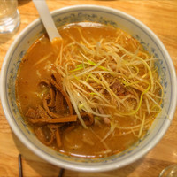 「ネギ味噌ラーメン520円」@ぎょうざの満洲 中野南口店の写真