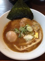 「煮干中華そば」@つけ麺 弥七の写真