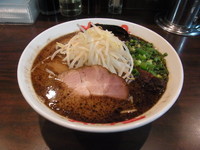 「らーめん 750円」@なんつッ亭 参 川崎店の写真