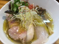 「限定 ポルチーニと鶏の塩らーめん」@麺庵 小島流の写真