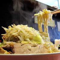 「小ラーメン 650円（ヤサイマシマシ・アブラ）」@ラーメン二郎 会津若松駅前店の写真