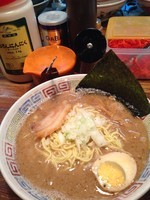 「とんこつ醤油」@長浜らーめん 相模原店の写真