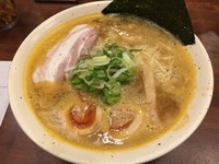 「野菜爆発！！ 濃厚ベジポタラーメン」@ラーメン一心 丸の内店の写真