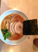 「中太麺豚骨」@らーめん将貴の写真