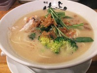 「【限定】蟹クリームらーめん（880円）」@横浜家系 麺屋はやぶさの写真