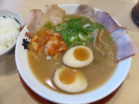 「彩ラーメン（８５０円）＋ライス」@ラーメン横綱 千葉ニュータウン店の写真