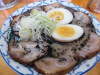 「玉子入りちゃーしゅーめん（８００円）」@熊本ラーメン 都来の写真