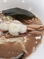 「濃厚中華そば」@濃厚中華そば 麺 松蔵の写真