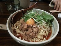 「汁無し担々麺＋大盛」@担々麺 胡麻の写真