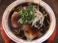 「中華そば（小）（550円）」@新福菜館 麻布十番店の写真