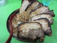 「１０周年記念　北海道みそラーメン（５００円）＋チャーシュー」@蔵出し味噌らーめん 麺次郎 大みか店の写真