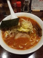 「【期間限定】味噌らは＋ニンニク＋マジカラ」@ラハメン ヤマンの写真