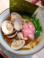 「蛤そば ￥800（裏バージョン）」@中華そば 四つ葉の写真