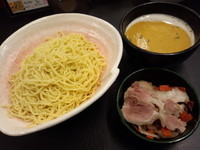 「〖期間限定〗パンプキンポタージュつけ麺880円」@ラーメン大至の写真