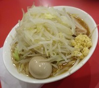 「ラーメン 大盛 ＋味玉 800円」@ドン-キタモトの写真