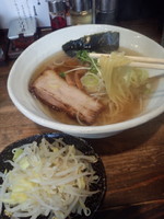 「白・淡麗魚介系塩ラーメン690円+野菜（ランチサービス）」@らーめん食堂 えだぐちの写真