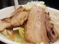 「【限定】ガツそば（並）」@おおぜき中華そば店の写真