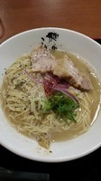 「【限定】とんこつ塩ラーメン750円」@柏大勝軒総本店の写真