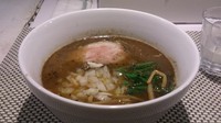 「焦がし煮干らぁめん+替玉(平打麺･クーポンサービス)」@らぁめんや やしげるの写真