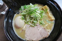 「味玉ラーメン」@麺や雫の写真