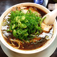 「Aセット(中華そば+焼きめし(小)950円)」@新福菜館 KiKi京橋店の写真