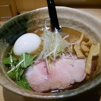 「焼きアゴ塩ラーメン800円」@焼きあご塩らー麺 たかはし 新宿本店の写真