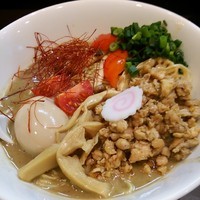 「イカレそば　グリーン850円＋半ご飯60円」@おおぜき中華そば店の写真