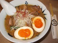 「冬味噌らーめん　800円＋双子の味玉　100円」@与ろゐ屋の写真