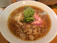 「アサリ節と活浅利のお醤油らーめん  810円」@らーめん芝浜の写真