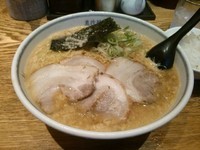 「玉子とじラーメン」@萬珍軒の写真