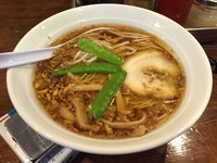 「ラーメン」@かおたんラーメンえんとつ屋 南青山店の写真