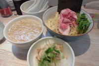 「つけそば＋蛤丼」@中華そば 四つ葉の写真