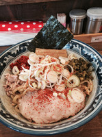 「辛油そば」@兎に角 亀有店の写真