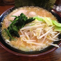 「濃厚とんこつ味噌ラーメン（￥820）」@横浜家系ラーメン 鶴見家 六本木店の写真
