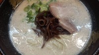「とんこつらーめん」@とんこつラーメン 博多風龍 新橋店の写真