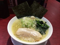 「醤油らーめん大盛」@もんたなの写真