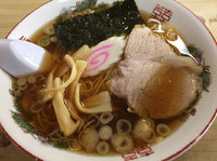 「ラーメン500円」@伊勢屋の写真