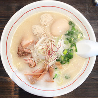 「濃厚鶏そば味玉入り」@麺屋 社中の写真