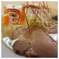 「魚介塩だしらぁめん＋缶ビール」@麺処 有彩の写真