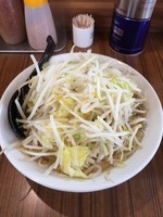 「ガッツリラーメン(中盛り)」@中華そば 伝堂の写真