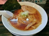 「醤油ラーメン（細麺） \700」@稲荷屋の写真