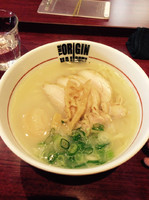 「鶏白湯らーめん味玉」@らあめんHAJIMEの写真