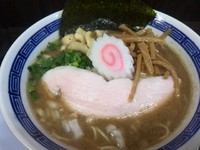 「汁・濃厚イカ煮干し　860円＋和え玉200円」@丸直の写真