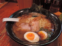 「黒丸 【焦がし醤油】」@らーめん金伝丸 渋谷道玄坂店の写真