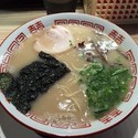 豚骨ラーメン・バリカタ（６５０円）替え玉・ハリガネ（１５０円